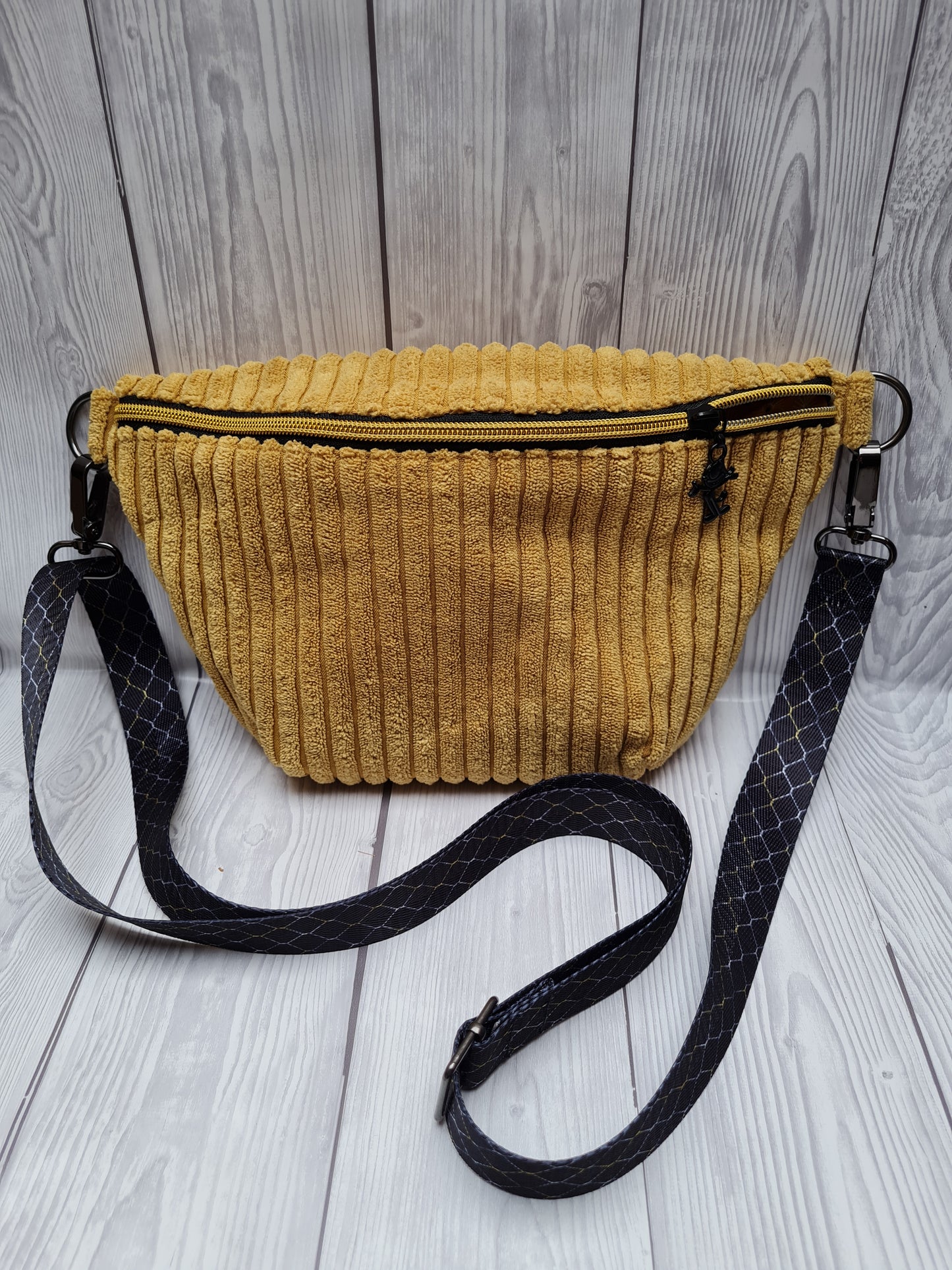 Stylische Crossbag/Bauchtasche