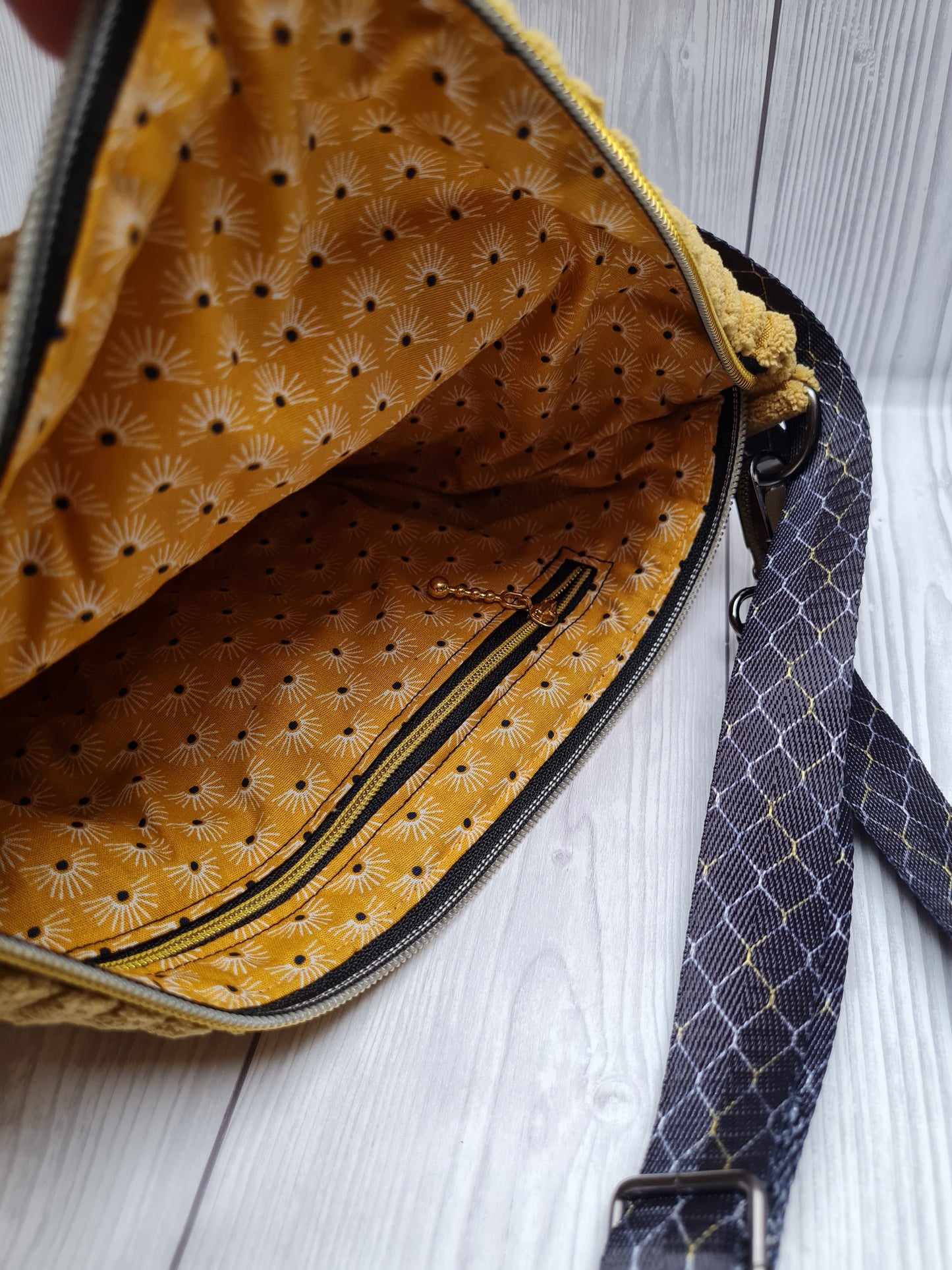 Stylische Crossbag/Bauchtasche