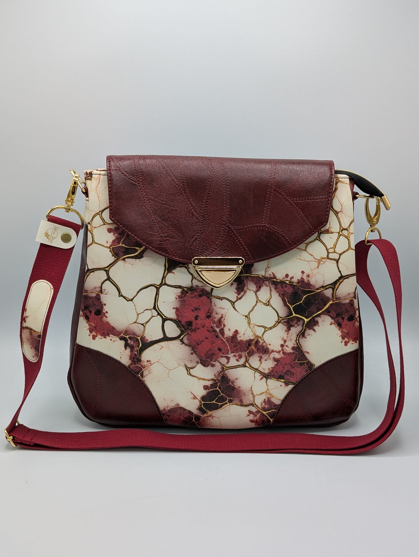 Handtasche #Melody im "Cracked Look"