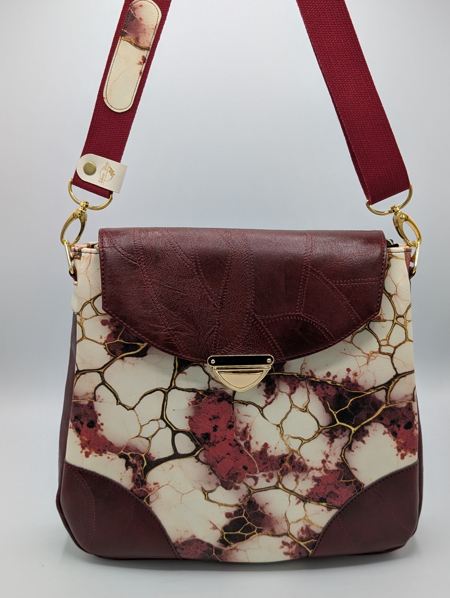 Handtasche #Melody im "Cracked Look"