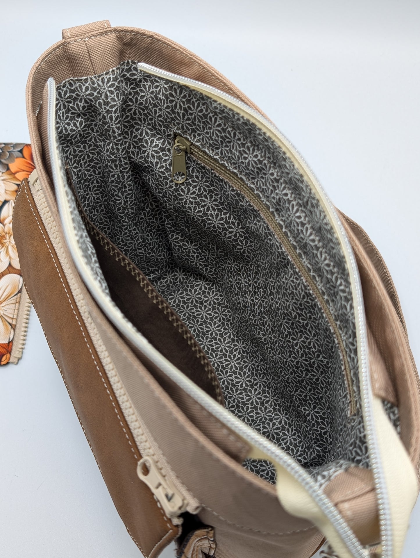 Handtasche "3D Blumen" mit Wechselklappe