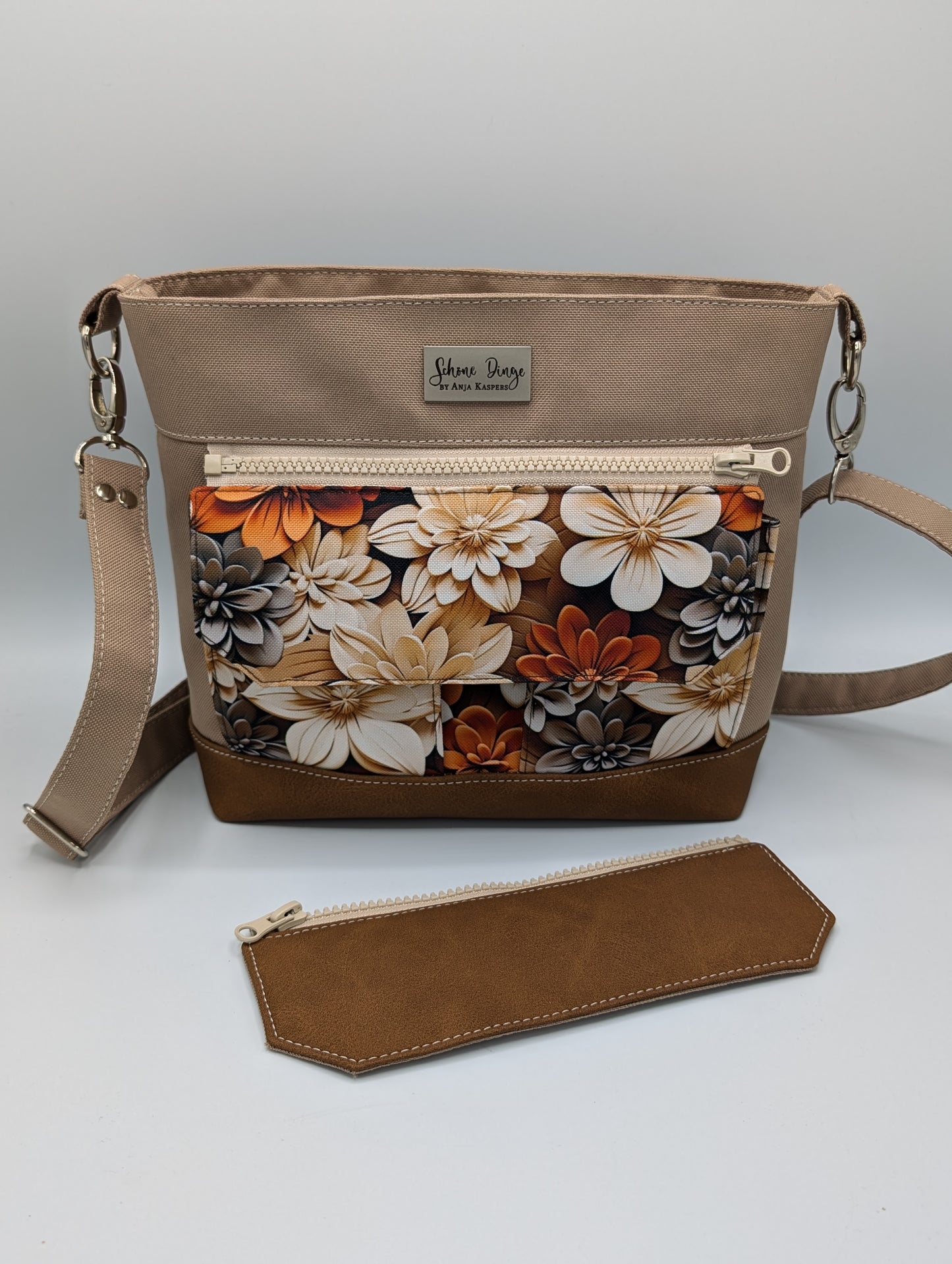 Handtasche "3D Blumen" mit Wechselklappe