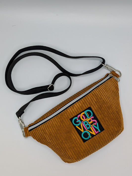 Bauchtasche/Crossbag "Good Vibes Only"