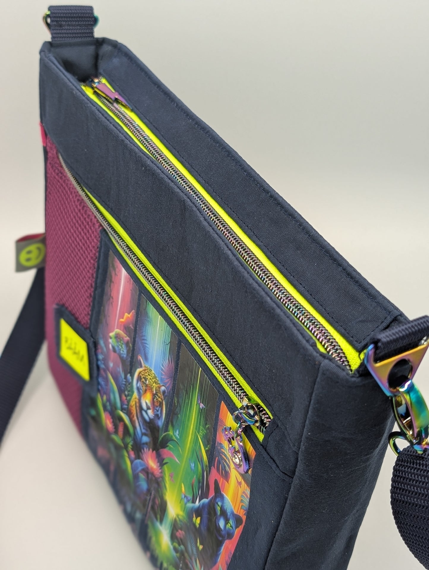 Crossbody-/Handtasche Wild Jungle