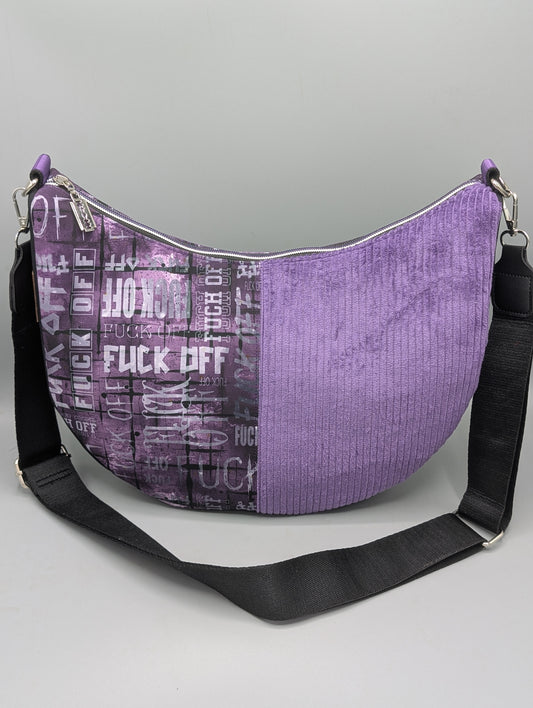 Half-Moon Bag - Lila Statement-Tasche mit Charakter -„Edge & Cord“