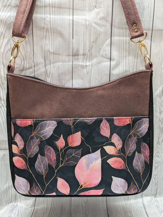 Schultertasche „Rosé Leaves“ – Stilvoll, praktisch & einzigartig