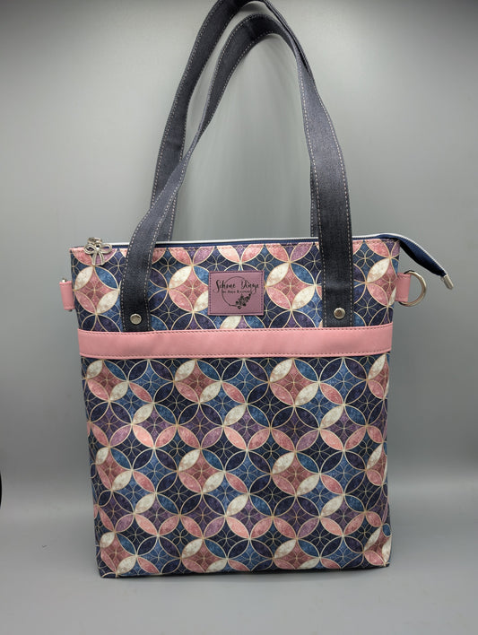Handgefertigter Shopper „Rosé Geometry“ – Große Schultertasche aus Canvas, Kunstleder & Jeans | Alltagstasche mit Reißverschluss